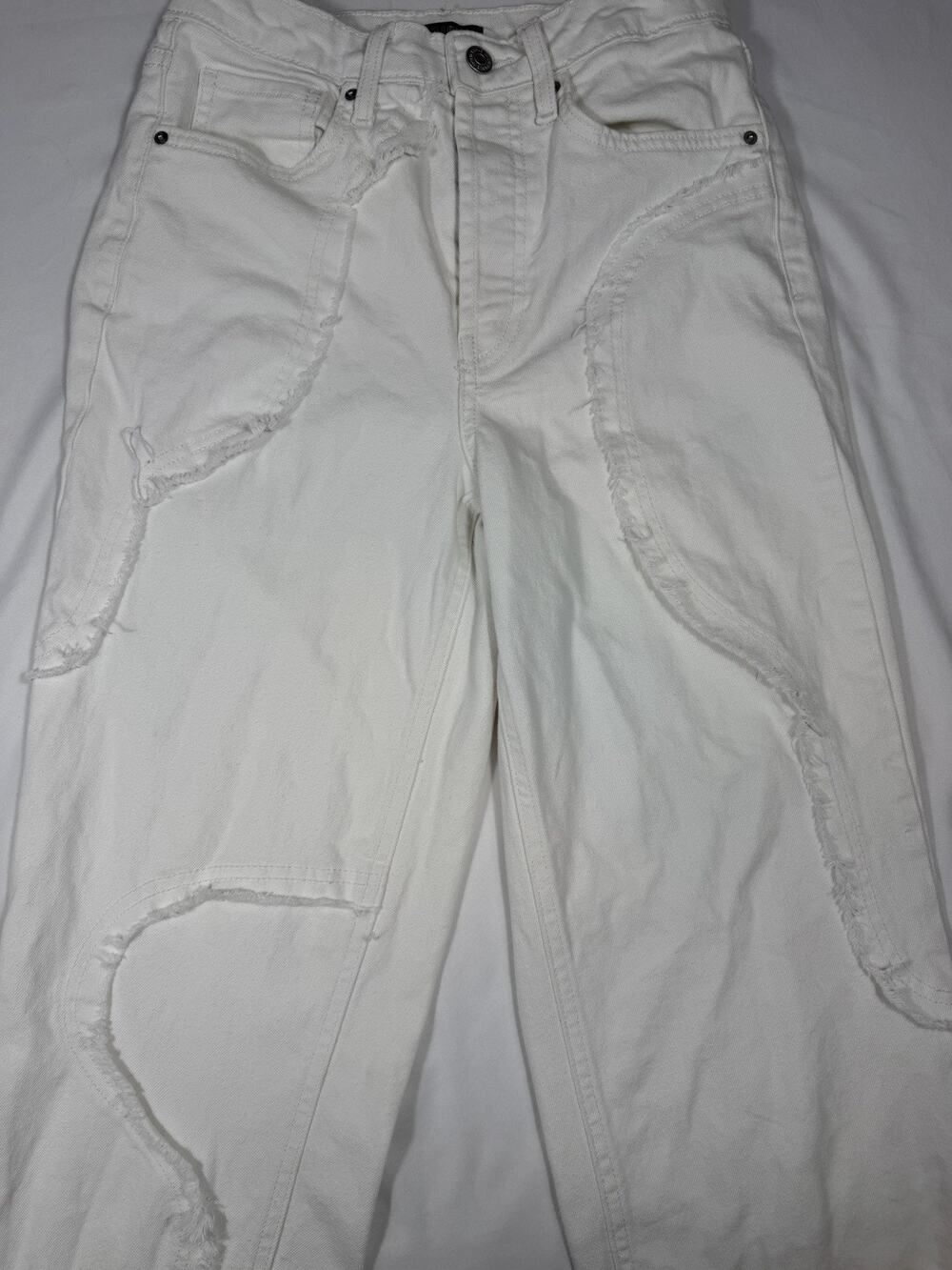 Wild Fable Womens White High Rise Straight Denim Size 4 Button Fly Distressed